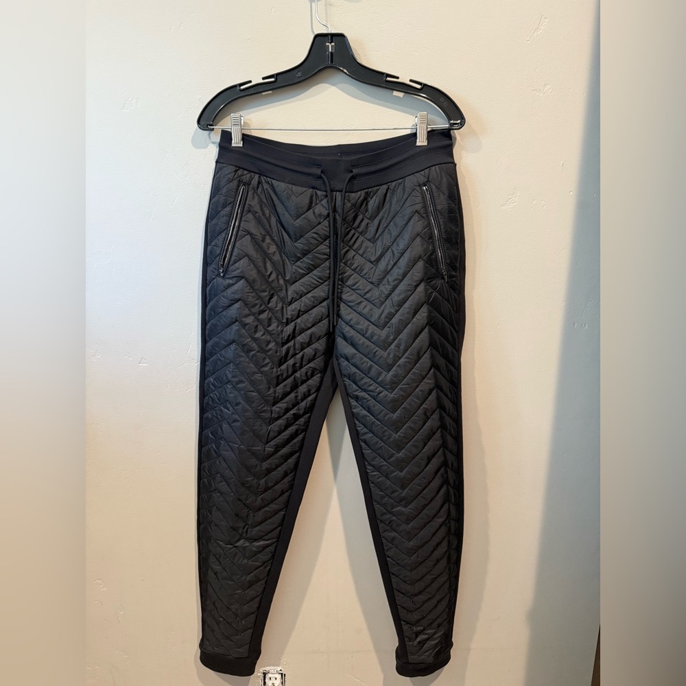 Athleta Black Quilted women Pants